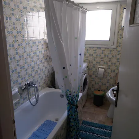 Apartment Cozy & Bright 50m From Subway -agios Antonios *