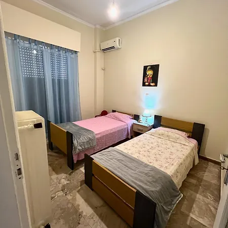 Cozy & Bright 50m From Subway -agios Antonios Apartment Athens