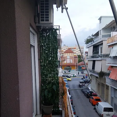 Apartment Cozy & Bright 50m From Subway -agios Antonios Athens